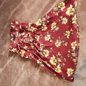 Sweet Wanderer Juniors floral sleeveless dress size small